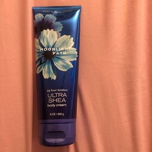 Bath and body works moonlight path